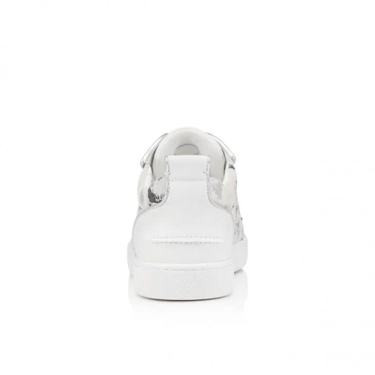 Louboutin Louis Junior Spikes "Calf leather, leather Gravity and spikes - White"