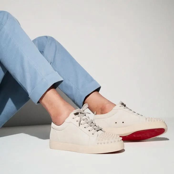 Louboutin Louis Junior Spikes "Veau velours and spikes - Albatre"