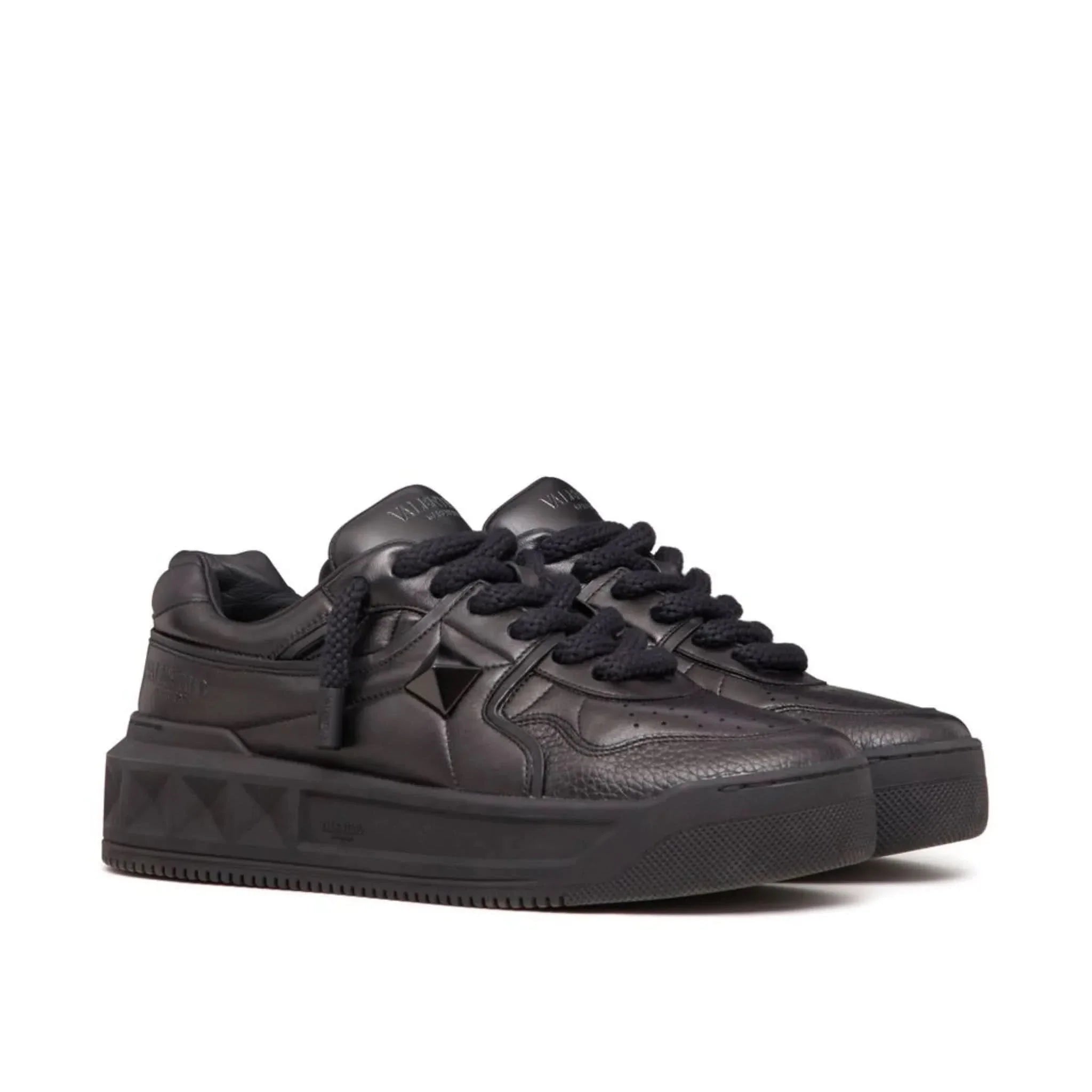 Valentino Garavani One Stud XL "Black"