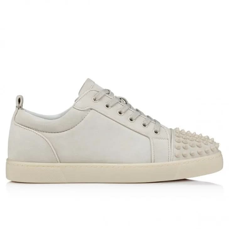 Louboutin Louis Junior Spikes "Veau velours and spikes - Albatre"