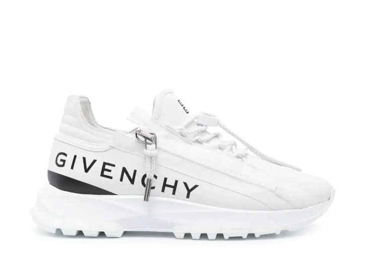 Givenchy Spectre logo-print leather sneakers