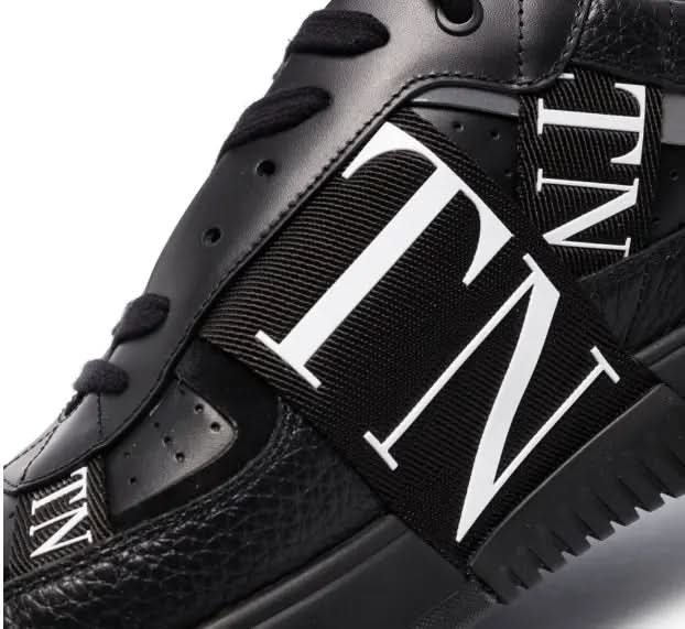 Valentino Garavani VL7N low-top leather sneakers