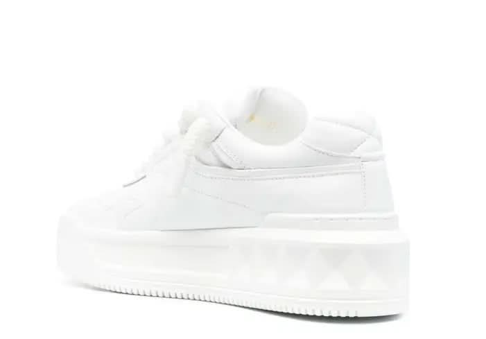 Valentino Garavani One Stud XL "White"